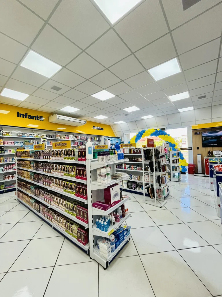 Móveis para farmácia - IMG 2343